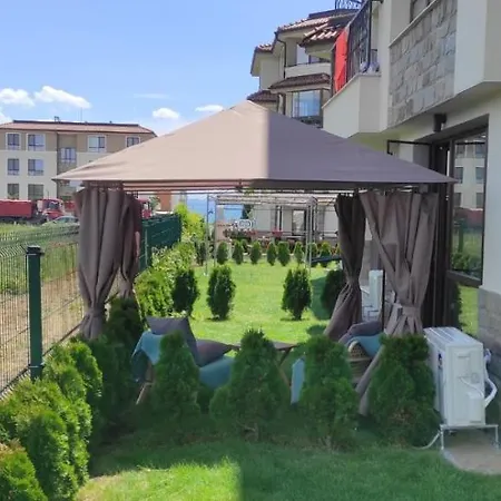 Apartamento апартамент за гости La Bellissima *